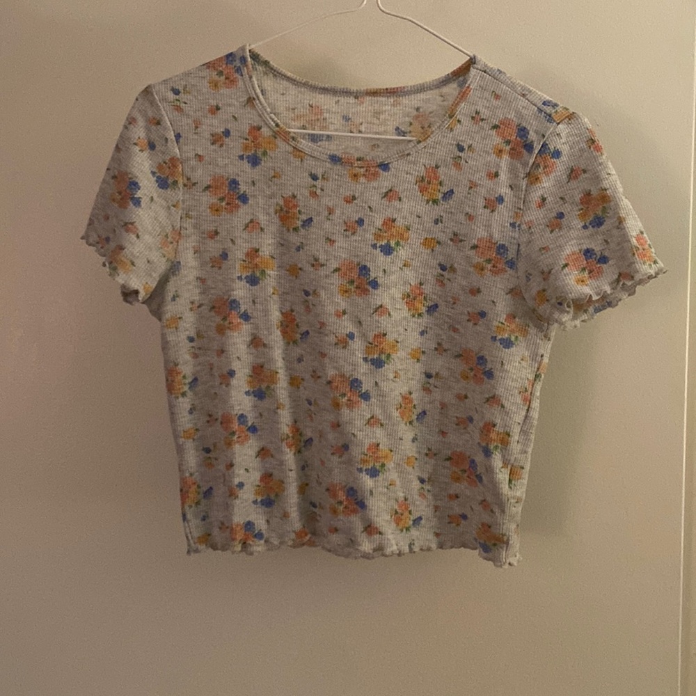 Grey floral patterned crop top - size medium - American Eagle